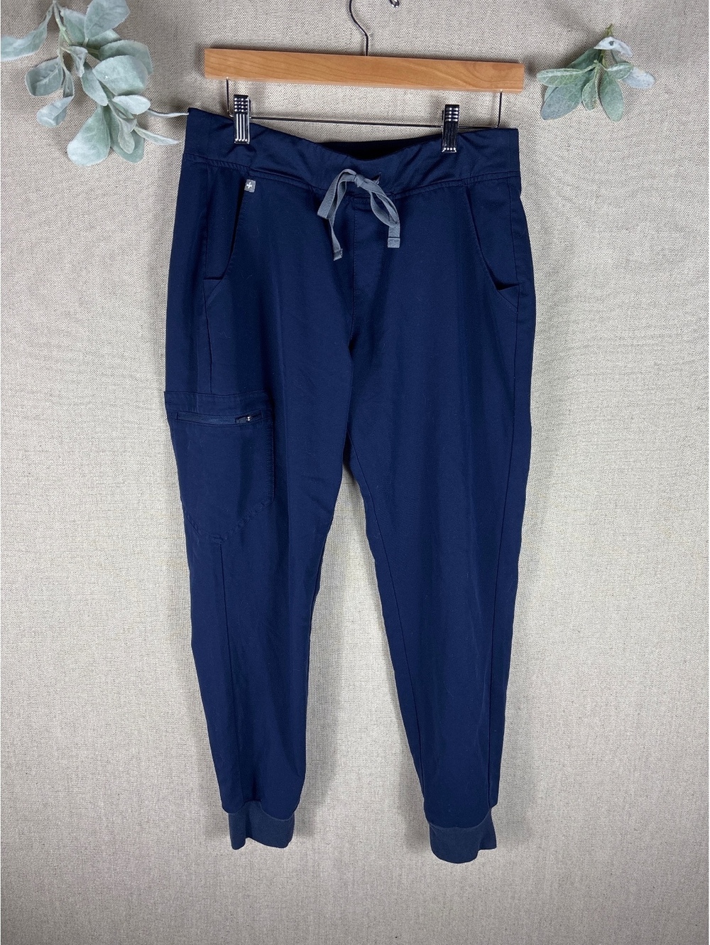 Figs > Navy Blue Jogger Scrub Pants Medium